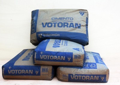 Saco de cimento Votoran